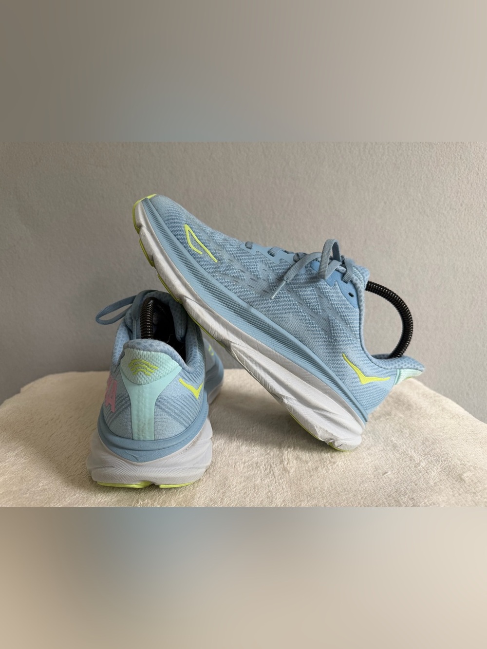 Hoka One One Clifton 9 1127896-DNK Athletic Sneaker Women's s8.5 Blue Knit Sport - Picture 5 of 10